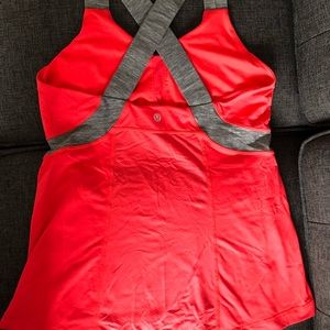 Lulu all sport tank